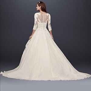 Oleg Cassini Organza 3/4 Sleeved Wedding Dress.